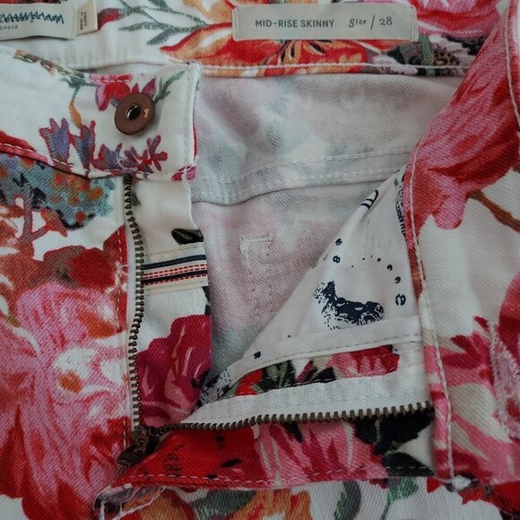 Anthropologie Pilcro Mid Rise Skinny Rose Floral Jeans Size 28 - Picture 12 of 12